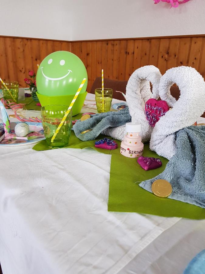 Hostel Teichcamp Grosshartmannsdorf Zewnętrze zdjęcie